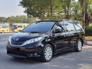 Xe Toyota Sienna XLE 3.5 2013