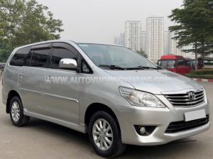 Xe Toyota Innova 2.0G 2013