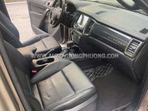 Xe Ford Everest Titanium 2.0L 4x4 AT 2019