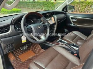 Xe Toyota Fortuner 2.7V 4x2 AT 2017