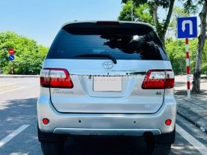 Xe Toyota Fortuner 2.7V 4x4 AT 2010