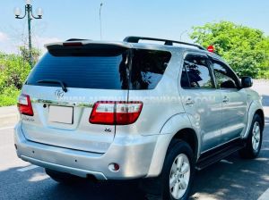 Xe Toyota Fortuner 2.7V 4x4 AT 2010