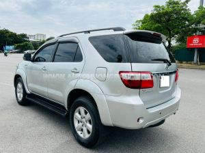 Xe Toyota Fortuner 2.7V 4x4 AT 2010