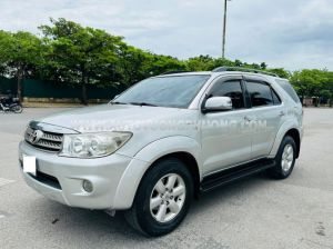 Xe Toyota Fortuner 2.7V 4x4 AT 2010