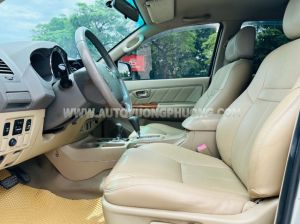 Xe Toyota Fortuner 2.7V 4x4 AT 2010