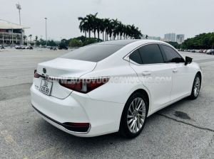 Xe Lexus ES 250 2019