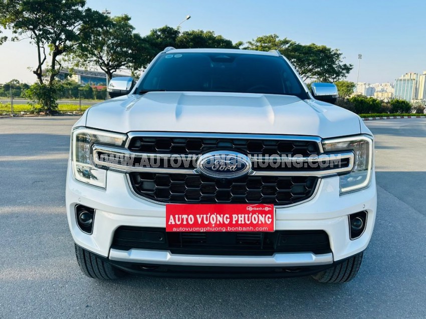 Ford Everest Titanium 2.0L 4x2 AT 2024