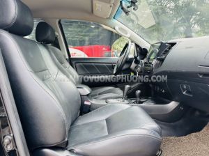Xe Toyota Fortuner 2.7V 4x4 AT 2014