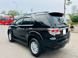 Xe Toyota Fortuner 2.7V 4x4 AT 2014