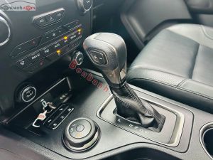 Xe Ford Everest Titanium 2.0L 4x4 AT 2019
