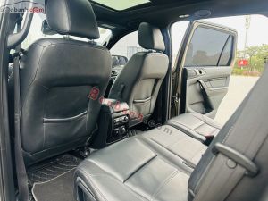 Xe Ford Everest Titanium 2.0L 4x4 AT 2019