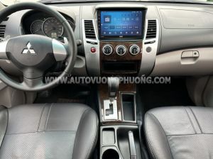 Xe Mitsubishi Pajero Sport G 4x2 AT 2015