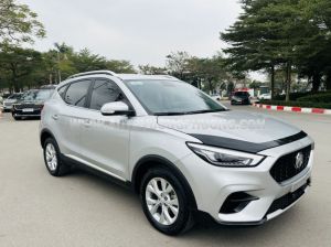 Xe MG ZS Standard 1.5 AT 2WD 2024