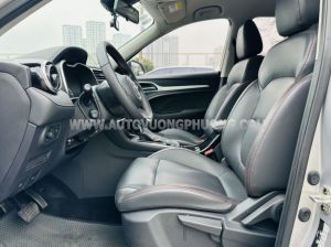 Xe MG ZS Standard 1.5 AT 2WD 2024