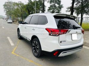 Xe Mitsubishi Outlander 2.0 CVT 2020
