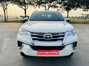 Xe Toyota Fortuner 2.7V 4x2 AT 2017