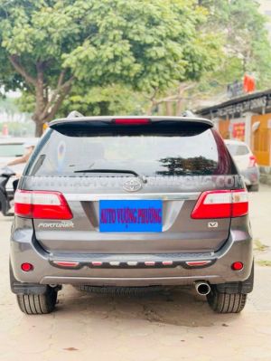 Xe Toyota Fortuner 2.7V 4x4 AT 2010