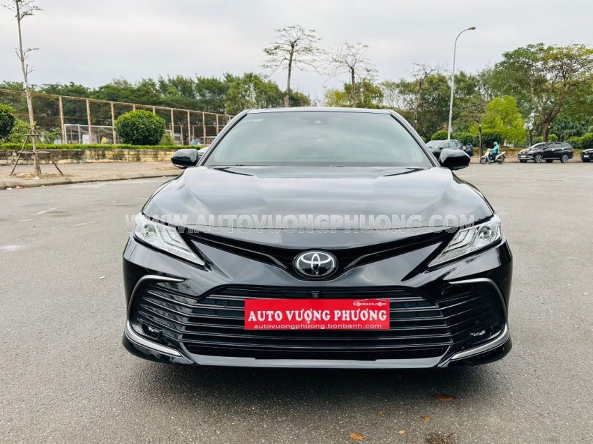 Toyota Camry 2.5Q 2022
