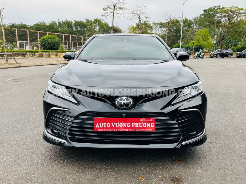 Toyota Camry 2.5Q 2022