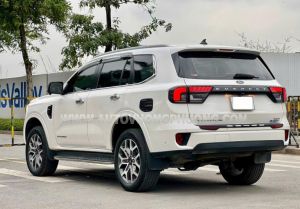 Xe Ford Everest Titanium 2.0L 4x4 AT 2022