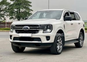 Xe Ford Everest Titanium 2.0L 4x4 AT 2022