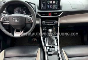 Xe Toyota Veloz Cross Top 1.5 CVT 2022