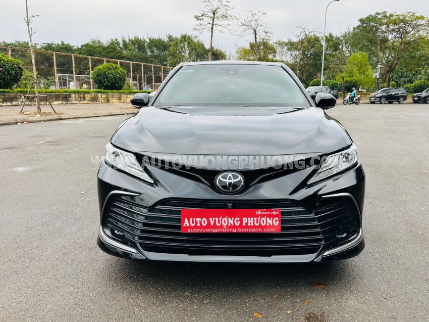 Toyota Camry 2.5Q 2022