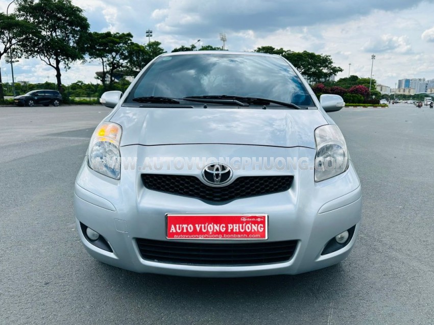 Toyota Yaris 1.5 AT 2013