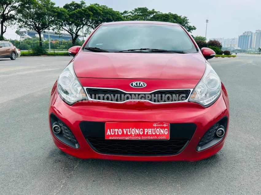Kia Rio 1.4 AT 2014
