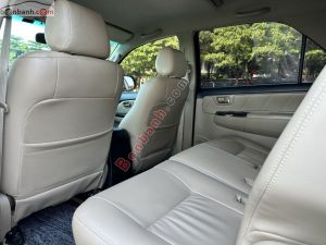 Xe Toyota Fortuner 2.7V 4X2 AT 2016