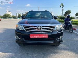 Xe Toyota Fortuner 2.7V 4X2 AT 2016