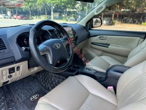 Xe Toyota Fortuner 2.7V 4X2 AT 2016