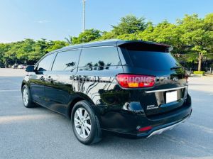 Xe Kia Sedona 2.2 DAT Luxury 2019