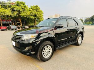 Xe Toyota Fortuner 2.7V 4x4 AT 2014
